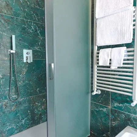 Nocleg ze śniadaniem Di Calabria 4*